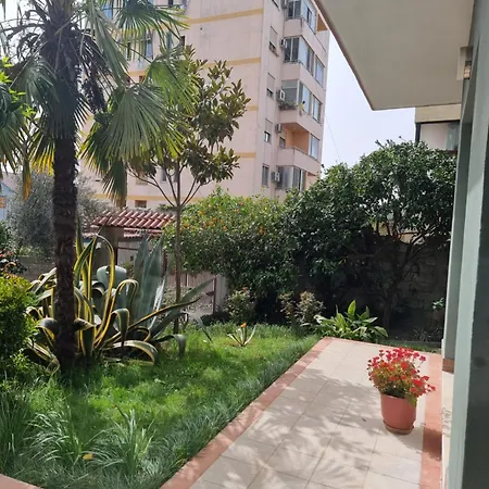 Dentart&apartments شقة تيرانا